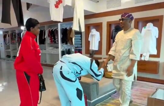 Peller and Jarvis Visit Seyi Vodi’s Abuja Fashion House to Deliver Wedding Invitation and Aso Ebi